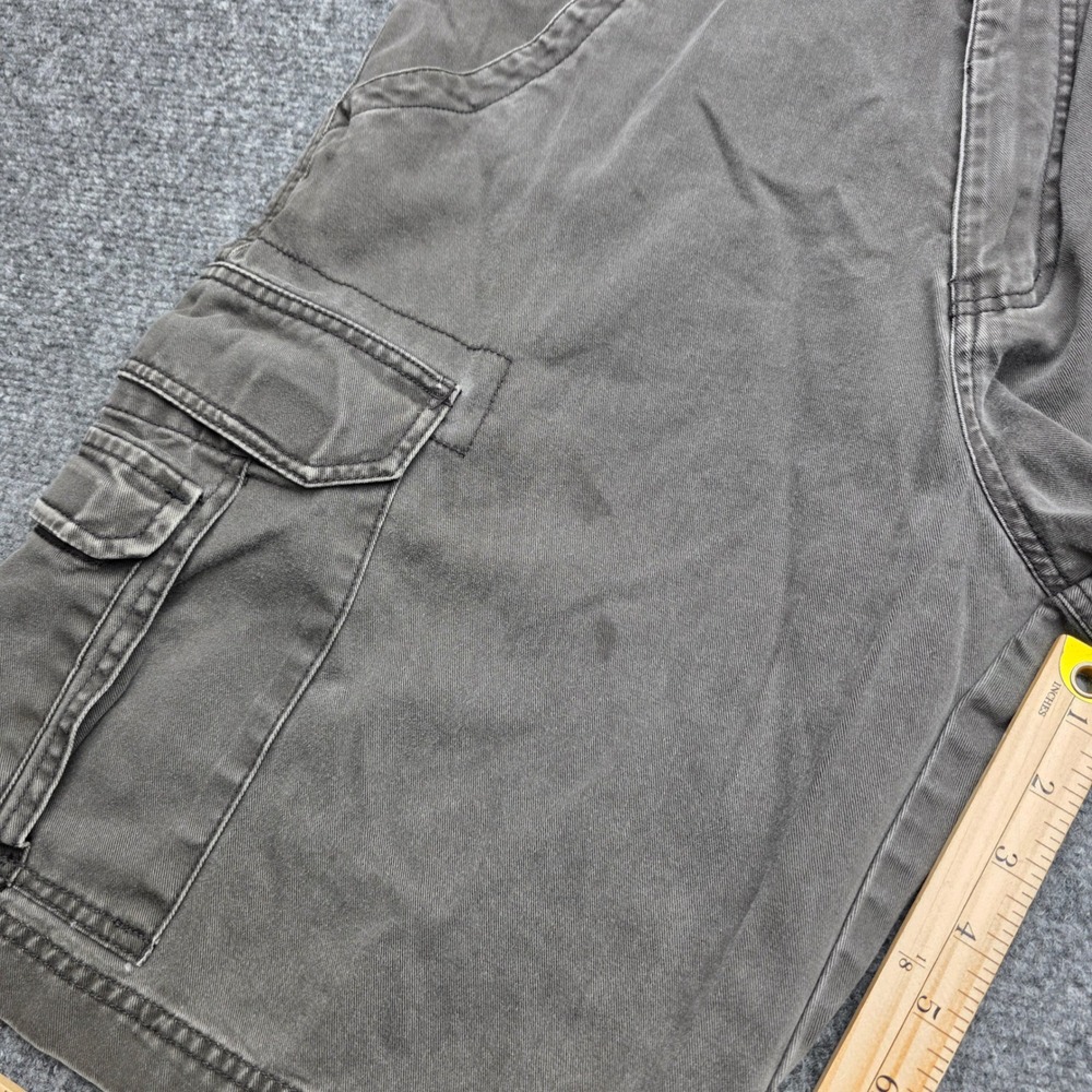 UNIONBAY Men's Cargo Shorts‎ Size 33 Gray Cotton Multi Pocket Casual Rugged Gorp - Picture 5 of 9